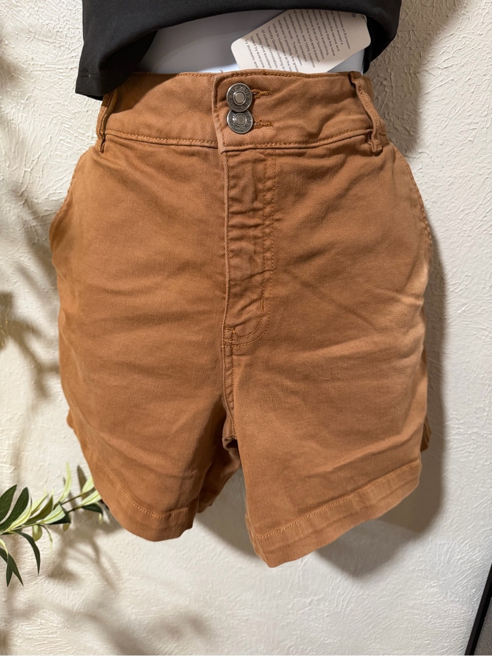 Studio Blue Caramel High-Waist Button Shorts